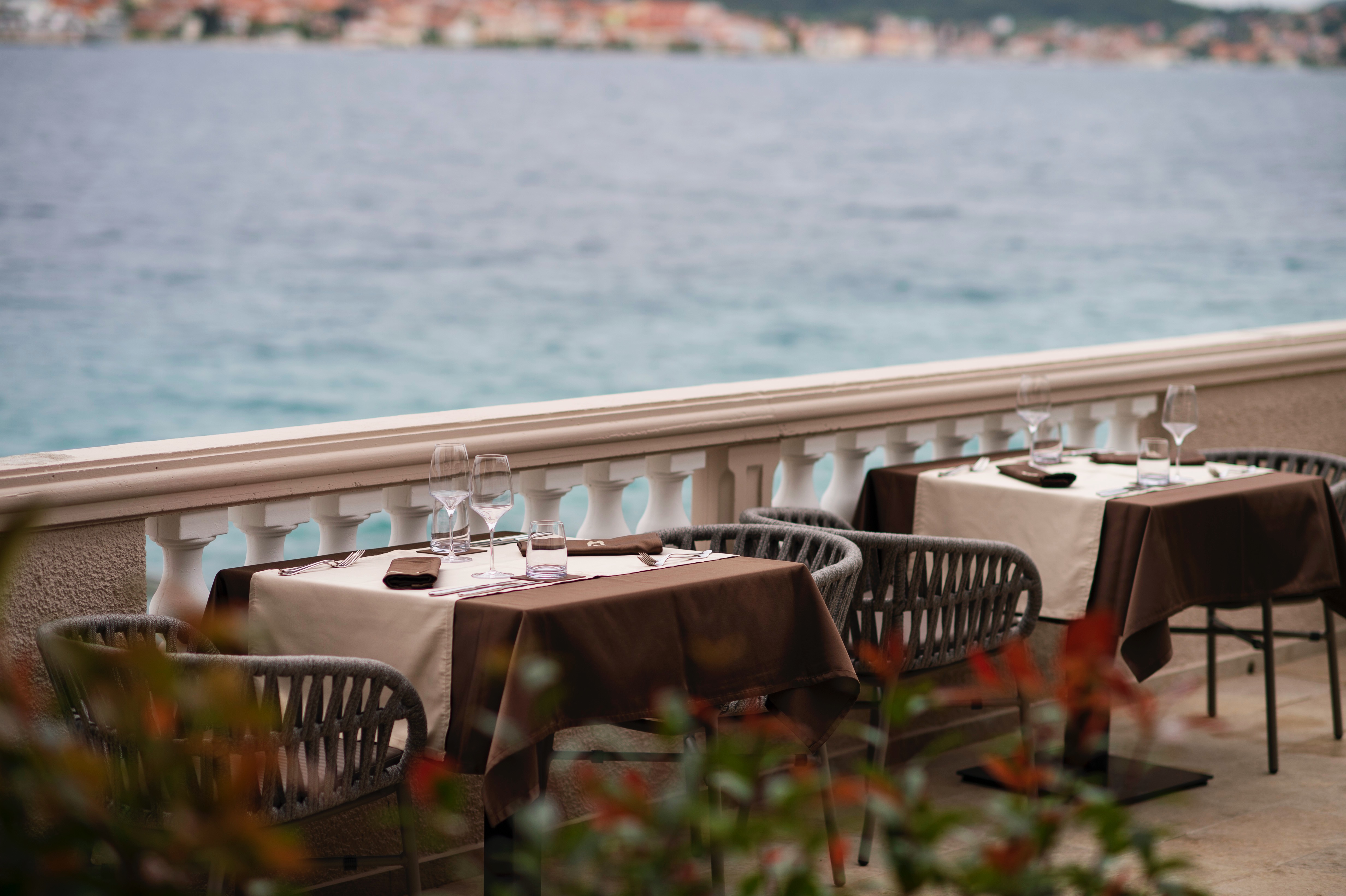 Restoran Lazaret na otoku Ošljaku, savršeno mjesto za bijeg od svakodnevice Restoran Lazaret na otoku Ošljaku, savršeno mjesto za bijeg od svakodnevice