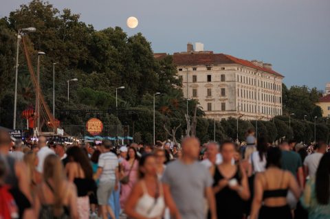 Noć punog miseca 2025.