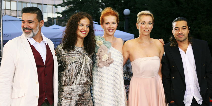 Ti mene nosiš; Damir MArkovina, Anita i Ivona Juka, Lana Barić, Dragan Markovina