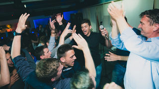 Zadarska večer s Ivicom Sikirićem Ićom u Hitch baru, 8.5.2015. (Foto: Ivan Toman) Zadarska večer s Ivicom Sikirićem Ićom u Hitch baru, 8.5.2015. (Foto: Ivan Toman)