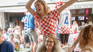 Navijačko ludilo u Zadru za vrijeme i nakon finala Svjetskog prvenstva Navijačko ludilo u Zadru za vrijeme i nakon finala Svjetskog prvenstva