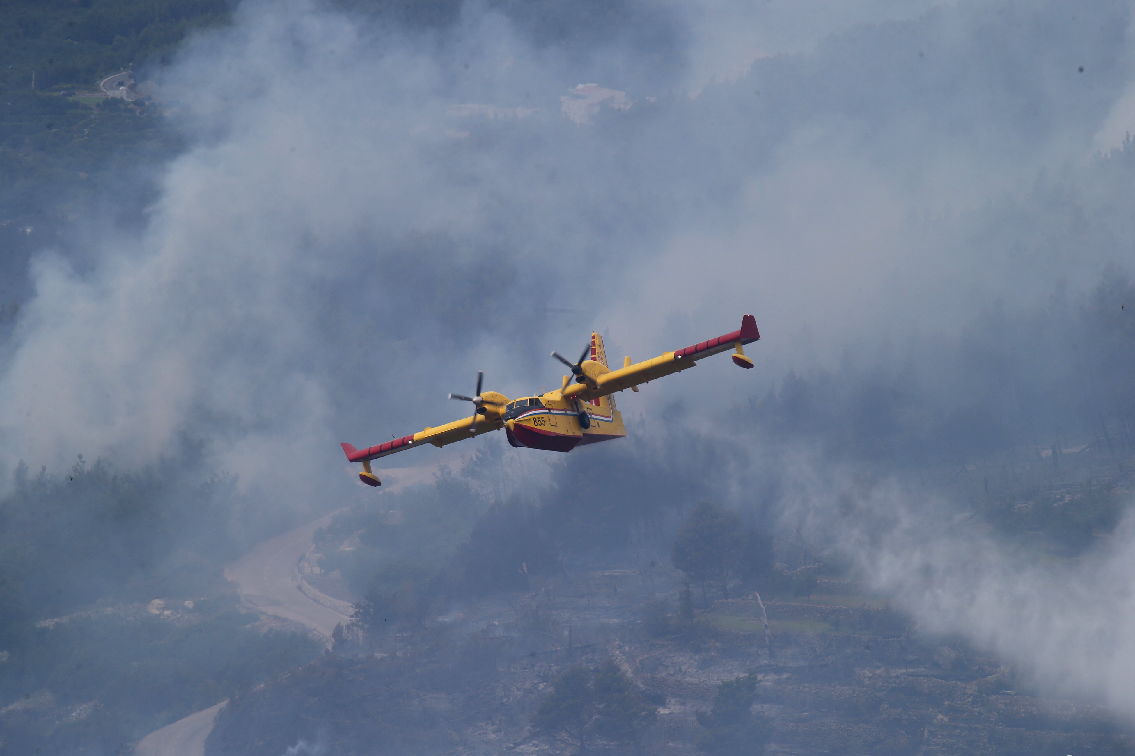 Požar na padinama Biokova Požar na padinama Biokova