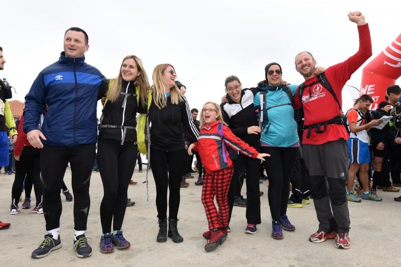 Škraping Tkon otok Pašman 2016. Foto: Dino Stanin/PIXSELL