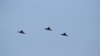 Preleti Rafalea i Krila oluje na obilježavanju 29. obljetnice VRO Oluja @ Knin Preleti Rafalea i Krila oluje na obilježavanju 29. obljetnice VRO Oluja @ Knin