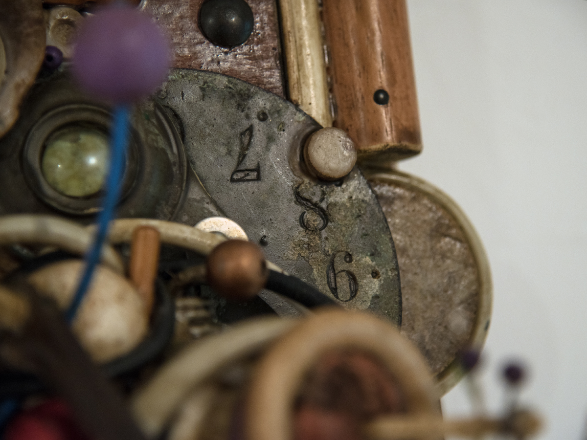 U biogradskom Zavičajnom muzeju otvorena je izložba radova Vedrana Karadže Tabulova pod nazivom “Mali intervali”