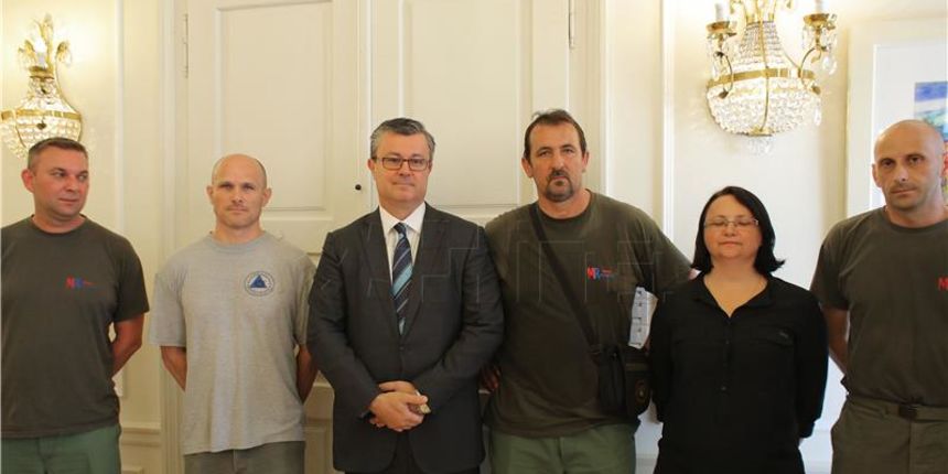 Pirotehničare u štrajku primio Orešković, foto: HINA Pirotehničare u štrajku primio Orešković, foto: HINA