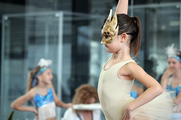 Plesna rapsodija Baletne udruge Pirueta (foto:Saša Čuka) Plesna rapsodija Baletne udruge Pirueta (foto:Saša Čuka)