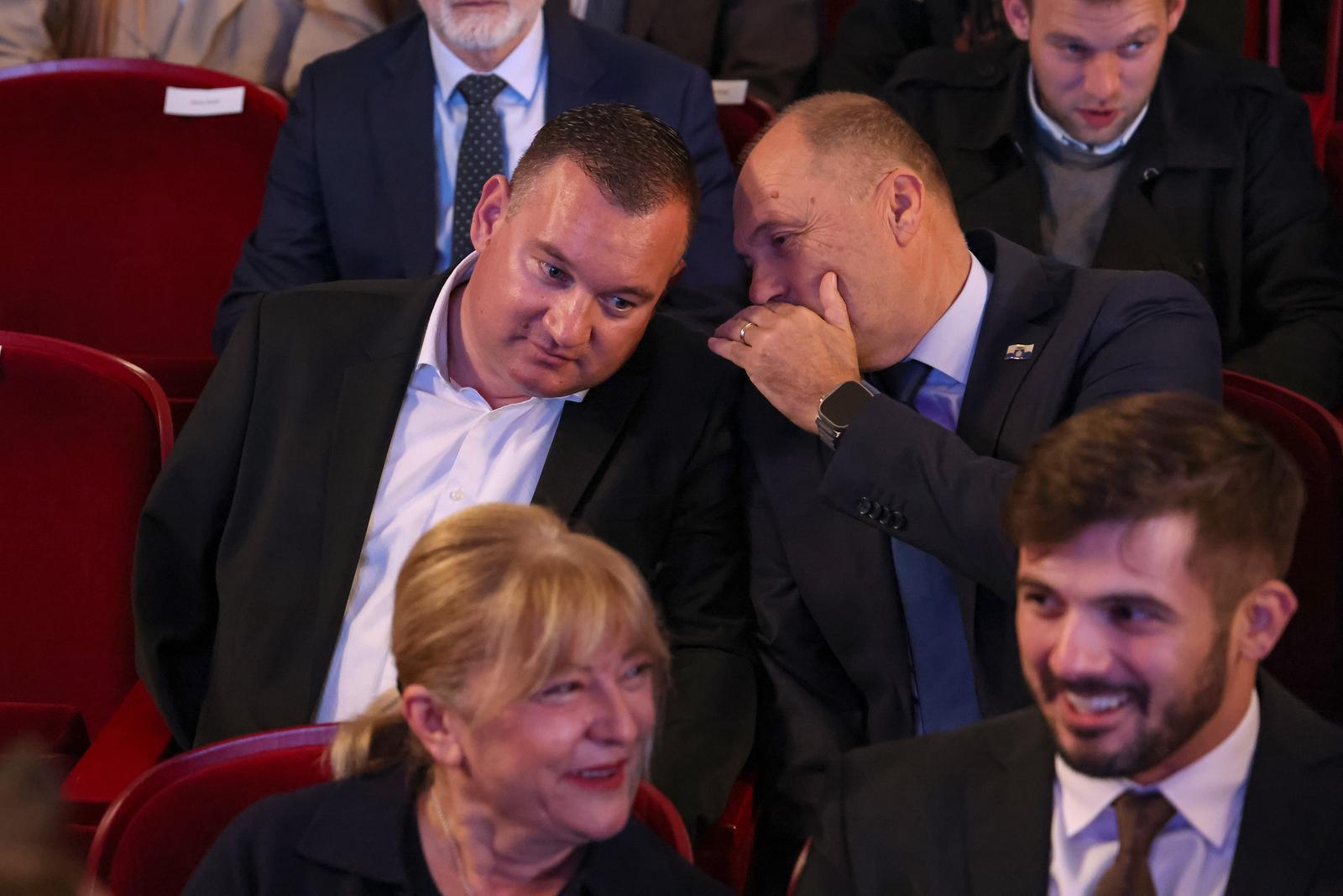 Svečana sjednica Gradskog vijeća Grada Zadra Svečana sjednica Gradskog vijeća Grada Zadra