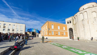 Badnjak 2016: Blagdanski đir po gradu 24. prosinca Badnjak 2016: Blagdanski đir po gradu 24. prosinca