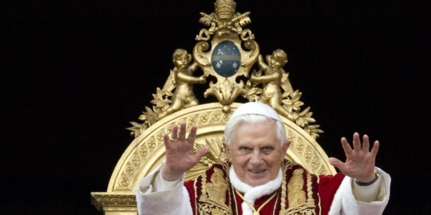 Papa Benedikt XVI (foto: Daylife.com) Papa Benedikt XVI (foto: Daylife.com)