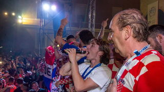 Veličanstven doček četvorice zadarskih Vatrenih od Gradskog mosta do Foruma