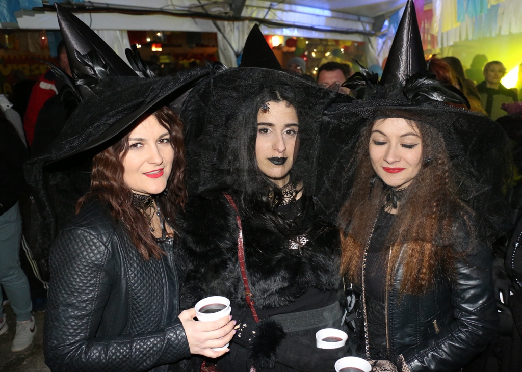 Virski Karneval veliko finale: nastupila Maja Šuput Virski Karneval veliko finale: nastupila Maja Šuput