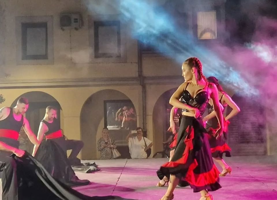 stage control stage control