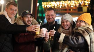 Zagrebački Advent ove godine pun je svjetla i šarenila