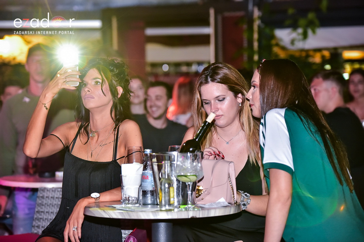 Domenica @ Kult Caffebar