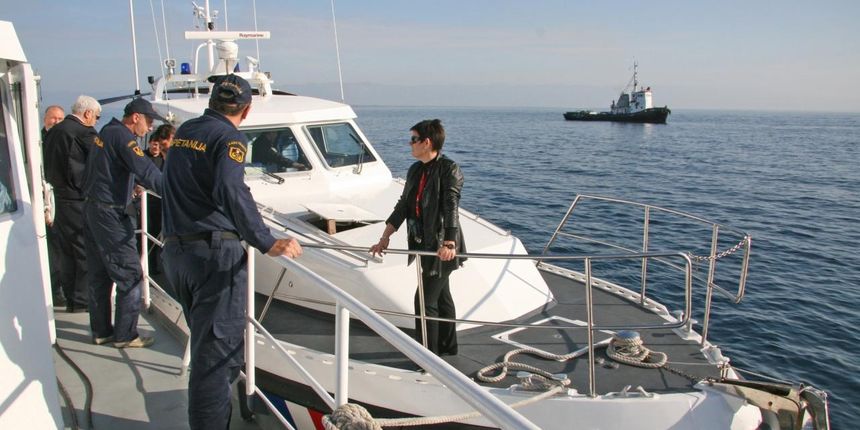 PXL koća, koćarica