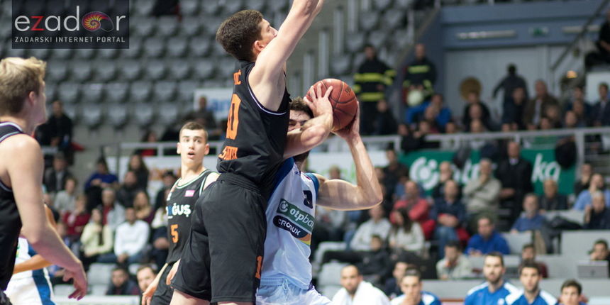 HT Premijer liga: 9. kolo: KK Zadar – GKK Šibenik 81-72. Kristijan Krajina