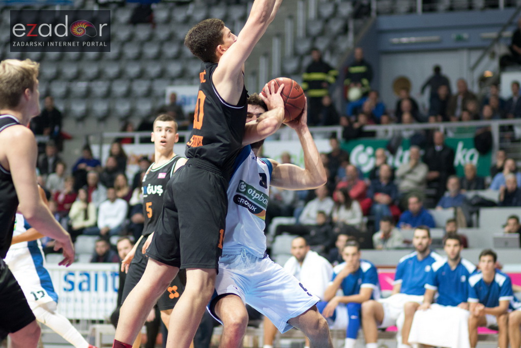 HT Premijer liga: 9. kolo: KK Zadar – GKK Šibenik 81-72. Kristijan Krajina