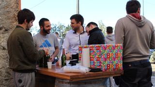 Udruga mladih Ploče i Dračevca uredila stari zog i počastila rižotom