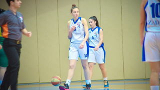 A-1 liga, 4. kolo: ŽKK Zadar – ŽKK Pula 78-40. Maja Marošević i Ivana Dujić. Foto: Iva Perinčić A-1 liga, 4. kolo: ŽKK Zadar – ŽKK Pula 78-40. Maja Marošević i Ivana Dujić. Foto: Iva Perinčić