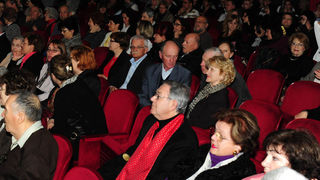 Zadar, 13.3.2014. snimio: Nenad Marčev 
Borivoj Radaković 
GRUPA 
redatelj: Mario Kovač 
igraju: Sreten Mokrović, Ranko Zidarić, 
Ivica Zadro i Iva Visković 
Kazalište KNAP (Kazalište na Peščenici) 
Dvorana HNK Zadar