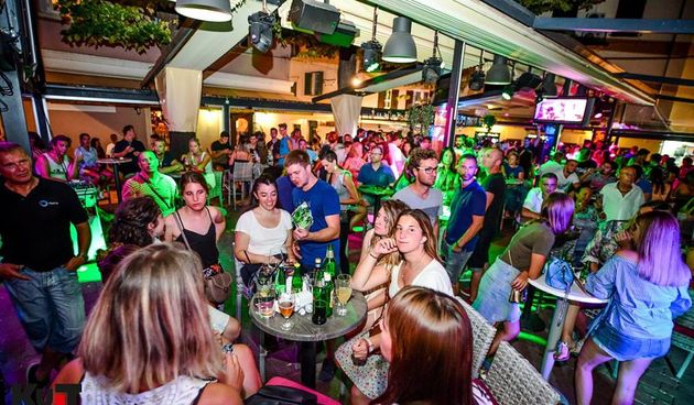 Kult, Dišpet, alkohol, piće, di večeras