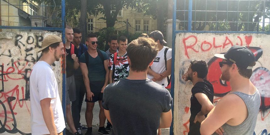 Zadarske plesačice i nogometaši u tv spotovima Zadarske plesačice i nogometaši u tv spotovima