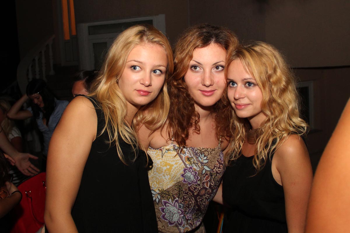 Vagabundo bar Vir: After party uz grupu Magazin, foto: Iva Perinčić Vagabundo bar Vir: After party uz grupu Magazin, foto: Iva Perinčić