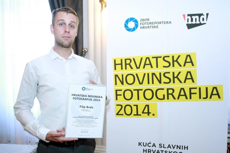 Velika dvorana HND-a, Proglasenje pobjednika 12. natjecaja Hrvatska novinska fotografija. Photo: Goran Jakus/PIXSELL Velika dvorana HND-a, Proglasenje pobjednika 12. natjecaja Hrvatska novinska fotografija. Photo: Goran Jakus/PIXSELL