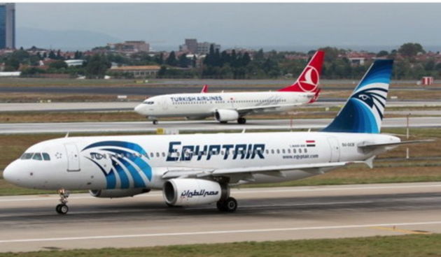 Otet Airbus 320 kompanije EgyptAir. Screenshot