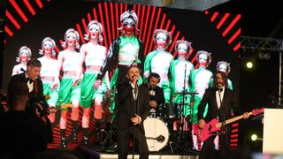 Let 3 nastupio na svečanom obilježavanju 50. obljetnice Sveučilišta u Rijeci Let 3 nastupio na svečanom obilježavanju 50. obljetnice Sveučilišta u Rijeci