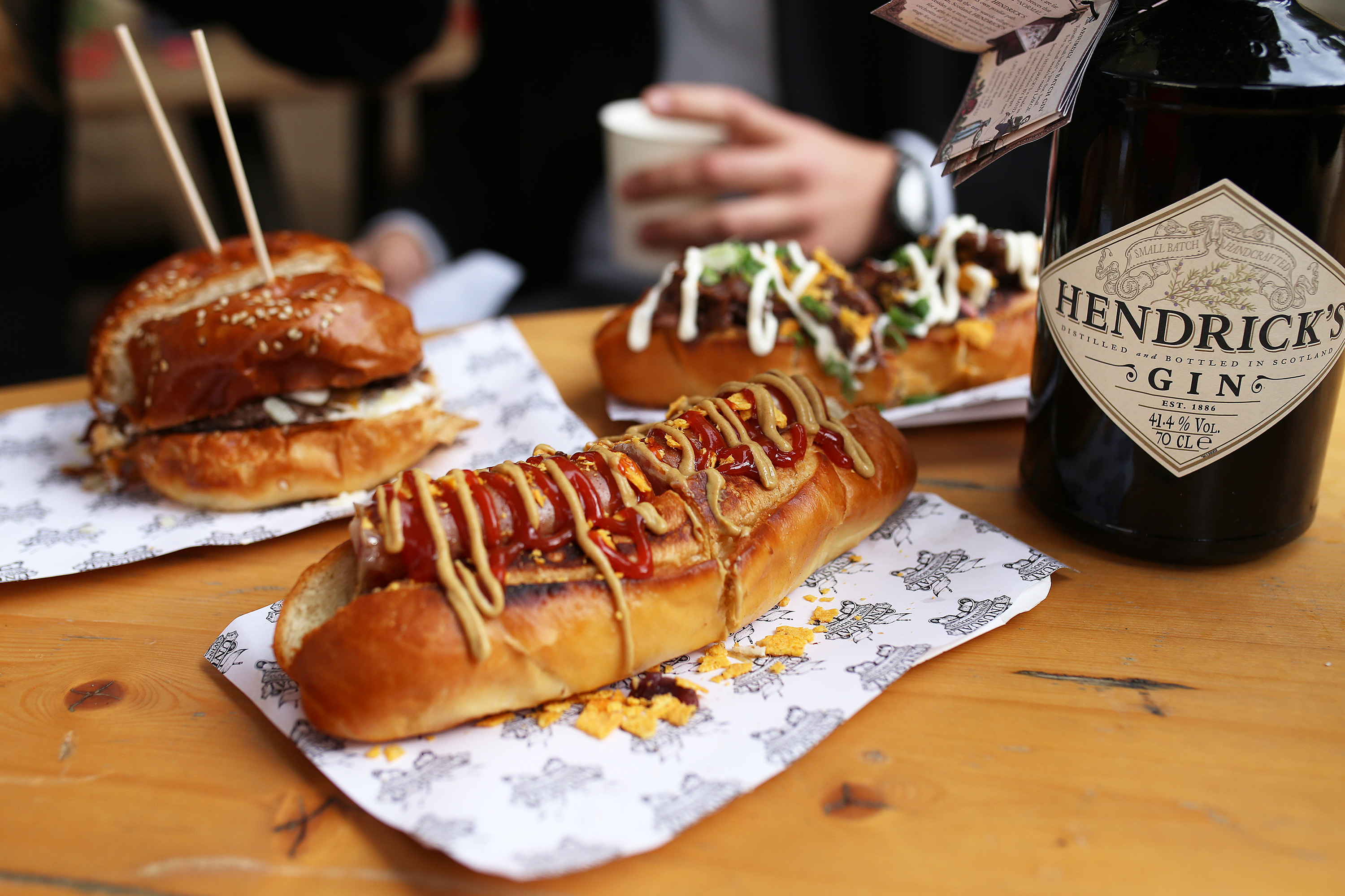 Adventske kućice su otvorile vrata, gastro ponuda je bolja i raznovrsnija nego ikad