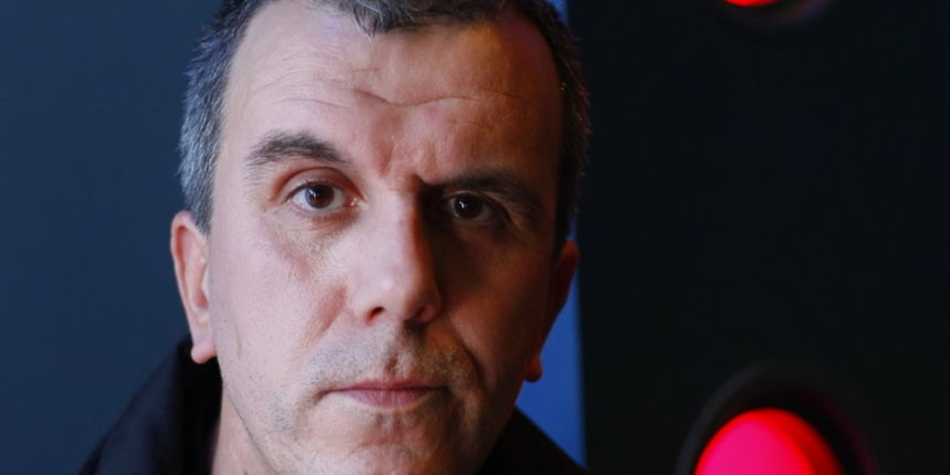 Split, 241011.Bookvica.U klubu Quasimodo gostovao je knjizevnik Robert Perisic sa svojom novom knjigom “Uvod u smijesni ples”.Foto: Duje Klaric / CROPIX