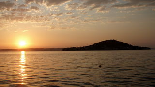 Preko: Svitanje 27. kolovoza 2011, Foto: Jasna Marcelić Preko: Svitanje 27. kolovoza 2011, Foto: Jasna Marcelić