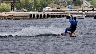 Kiteri guštali u refulima ninske bure Kiteri guštali u refulima ninske bure