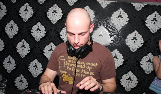 DJ Ivan Komlinovic u Medussa baru