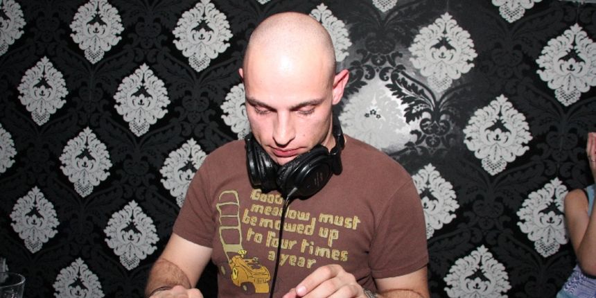 DJ Ivan Komlinovic u Medussa baru DJ Ivan Komlinovic u Medussa baru