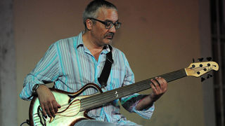 Zadar, 26.07.2013. snimio: Nenad Marčev
bossa nova
CATIA WERNECK QUARTET (BRA-FR)
CATIA WERNECK – vocal
VINCENT BIDAL – piano
LUKMIL PEREZ HERRERA – drums
RENATO ŠVORINIĆ – bass giuitar
Dvorište Providurove palače Zadar, 26.07.2013. snimio: Nenad Marčev
bossa nova
CATIA WERNECK QUARTET (BRA-FR)
CATIA WERNECK – vocal
VINCENT BIDAL – piano
LUKMIL PEREZ HERRERA – drums
RENATO ŠVORINIĆ – bass giuitar
Dvorište Providurove palače