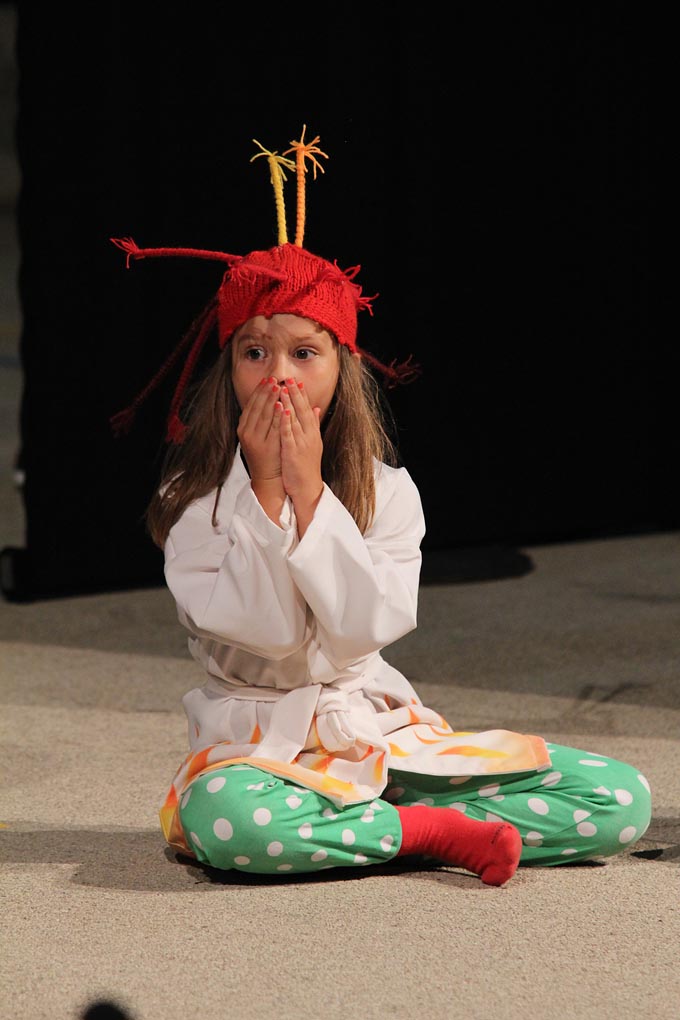 Diklo: “Šuma Striborova” u izvedbi kazališne radionice Donatolina, foto: Iva Perinčić Diklo: “Šuma Striborova” u izvedbi kazališne radionice Donatolina, foto: Iva Perinčić