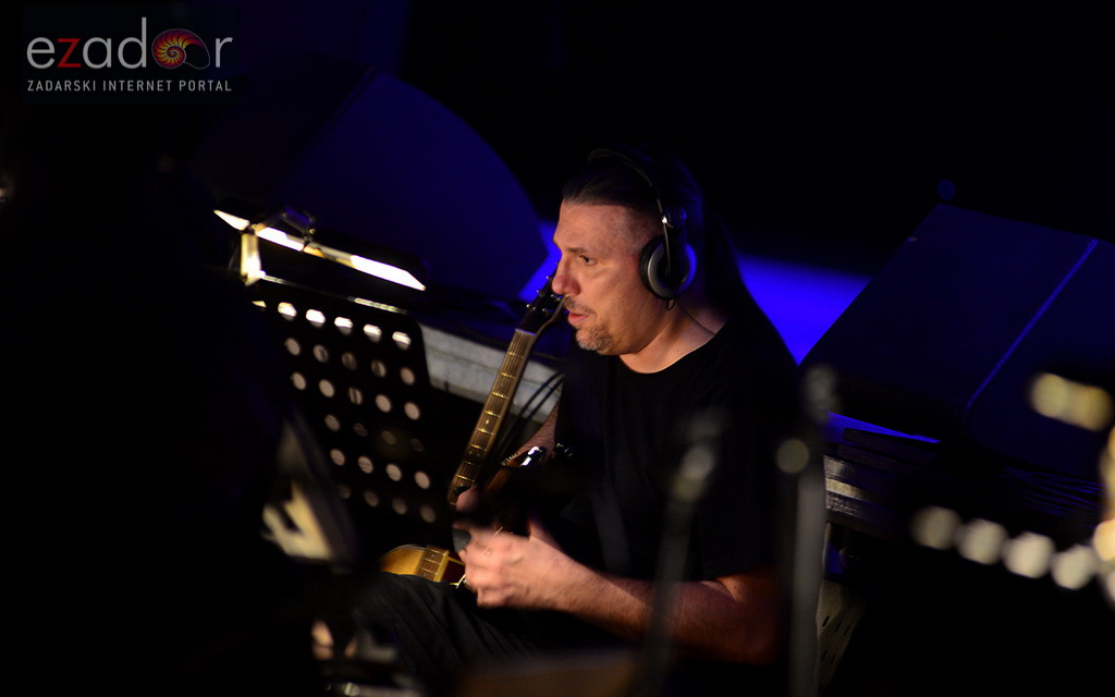 Mjuzikl Mamma Mia kazališta Komedija u dvorani Krešimir Ćosić