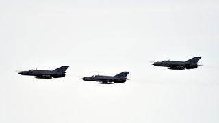 Iznad zadarske rive održan Letački program “Pukovnik Mirko Vukušić” Iznad zadarske rive održan Letački program “Pukovnik Mirko Vukušić”