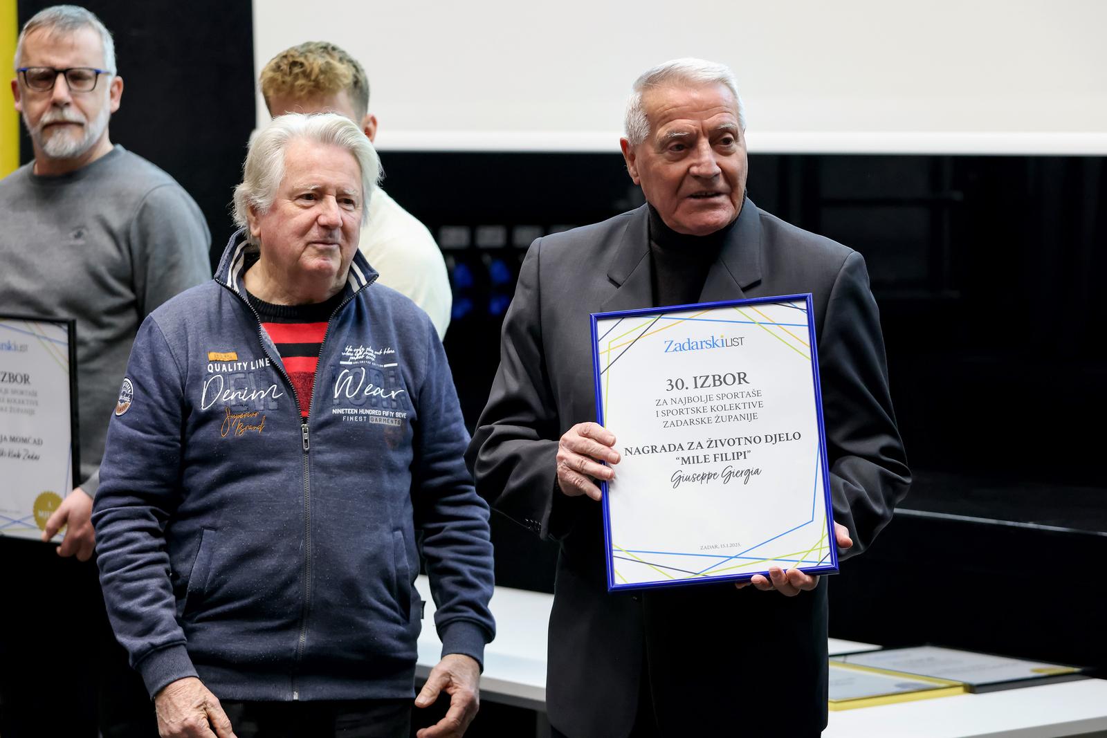 dodjela nagrada za najbolje sportaše i sportske kolektive Zadarske županije dodjela nagrada za najbolje sportaše i sportske kolektive Zadarske županije