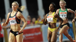 Zagreb, 130911.
IAAF World Challenge Zagreb 2011, 
61. memorijal Borisa Hanzekovica na atletskom stadionu Mladost na Savi.
Na slici: pobjednica 200 m, zene, Vessey Maggie pobjenica (br.36), drugoplasirana Santiusty Yunesy (br 37), Jemma Simpson (br.41) tr