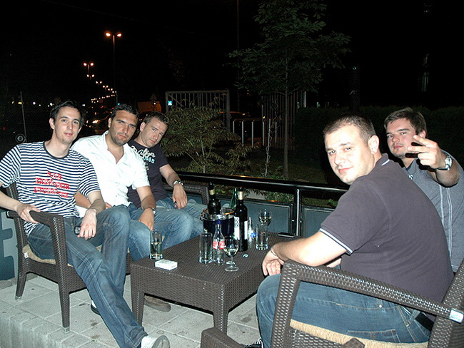 Ribarska festa zadarskih studenata u zagrebackom klubu Roko Ribarska festa zadarskih studenata u zagrebackom klubu Roko