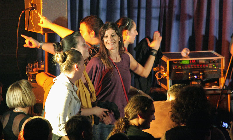 Pozdrav Azri u Arsenalu (foto: Marin Gospić)