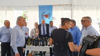 Donacija Vukšićkih bećara novoj crkvi u Baranji