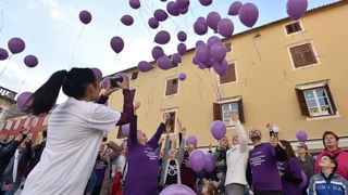 Image 380741 (auto) Image 380741 (auto)