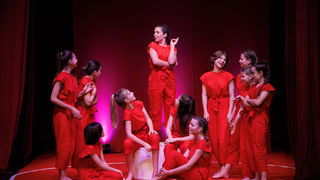 Igrajmo se: Zabranjeno mlađima od 15 strana A