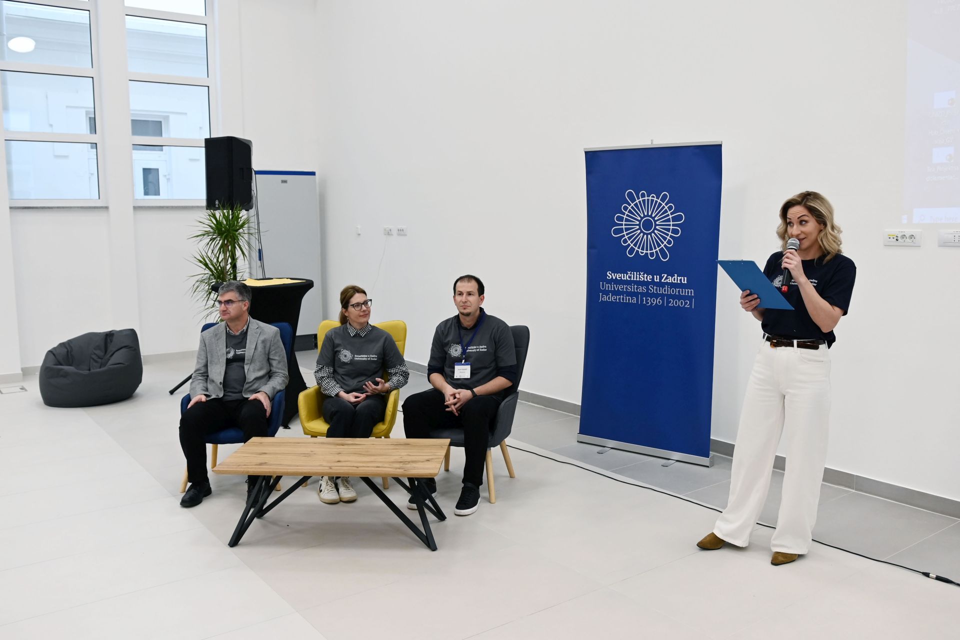 UNIZadar Project HUB @ Centar za mlade UNIZadar Project HUB @ Centar za mlade