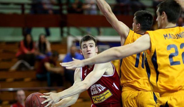 Zagreb – 7. kolo A-1 Lige za prvaka, KK Zagreb i KK Cedevita. Ivan Ramljak. Photo: Slavko Midzor/PIXSELL